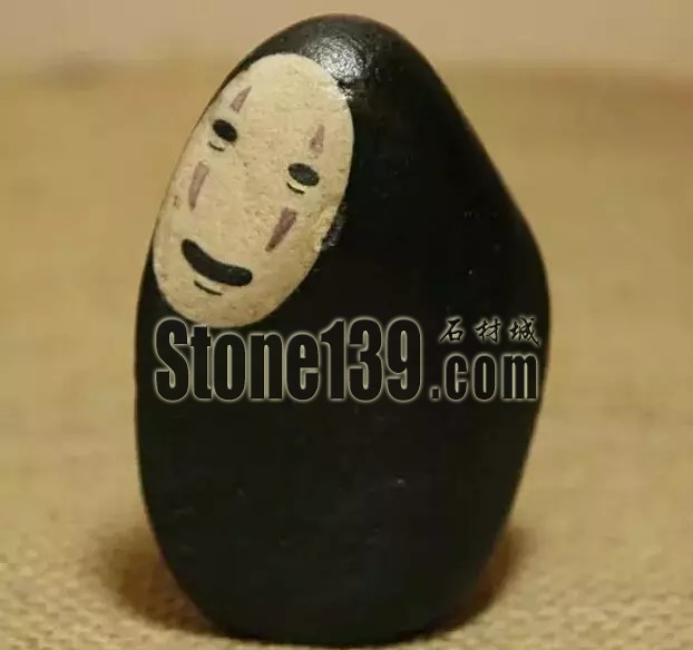 鵝卵石也能變得“萌萌噠”！“石頭畫(huà)”引關(guān)注