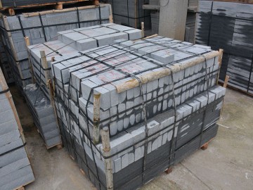 小方塊 厚板 鋪貼石材