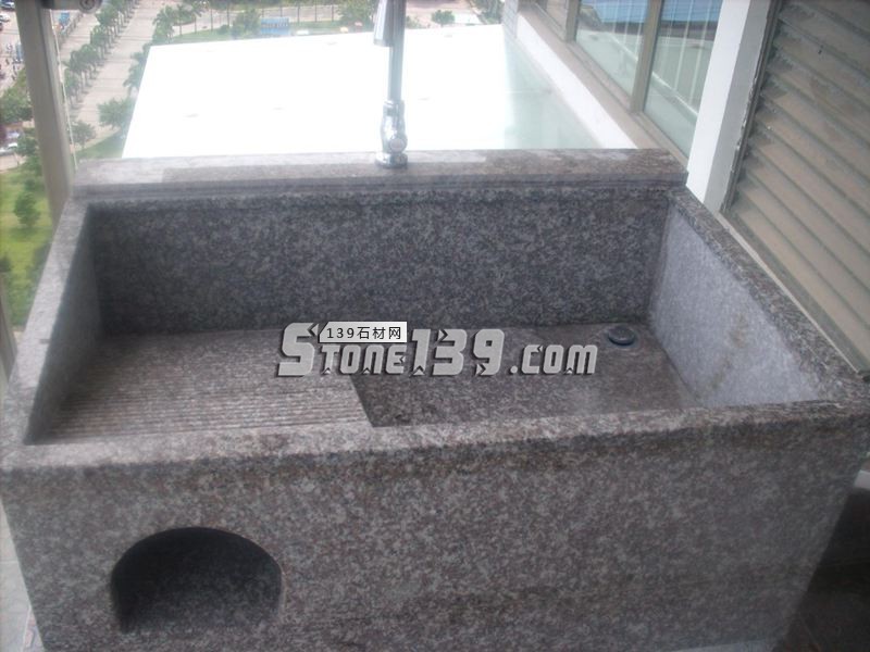 超南石業(yè)主營石材欄桿/圓球/桌椅/洗衣池/浮雕/異形線條等石材工藝產(chǎn)品