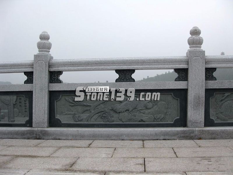 超南石業(yè)主營石材欄桿/圓球/桌椅/洗衣池/浮雕/異形線條等石材工藝產(chǎn)品