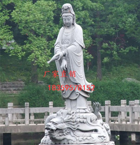 石雕佛像，三面觀音石雕