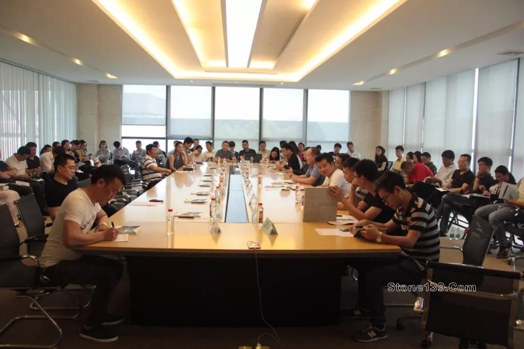 廈門與南安石材外經(jīng)貿(mào)協(xié)會在水頭舉辦石材資源與外貿(mào)公司對接會 廈門市·南安市石材外經(jīng)貿(mào)協(xié)會在水頭舉辦石材資源與外貿(mào)公司對接會
