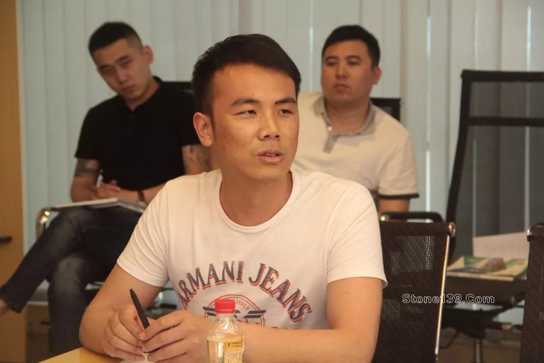 廈門市·南安市石材外經(jīng)貿(mào)協(xié)會在水頭舉辦石材資源與外貿(mào)公司對接會