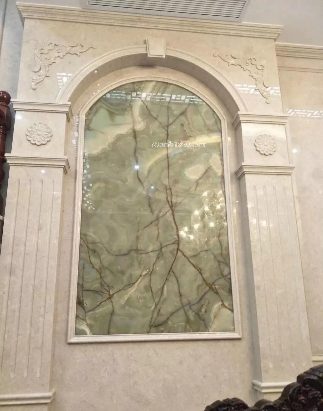 50款復(fù)式樓躍層挑高石材背景墻實(shí)景案例欣賞 復(fù)式樓挑高躍層石材背景墻