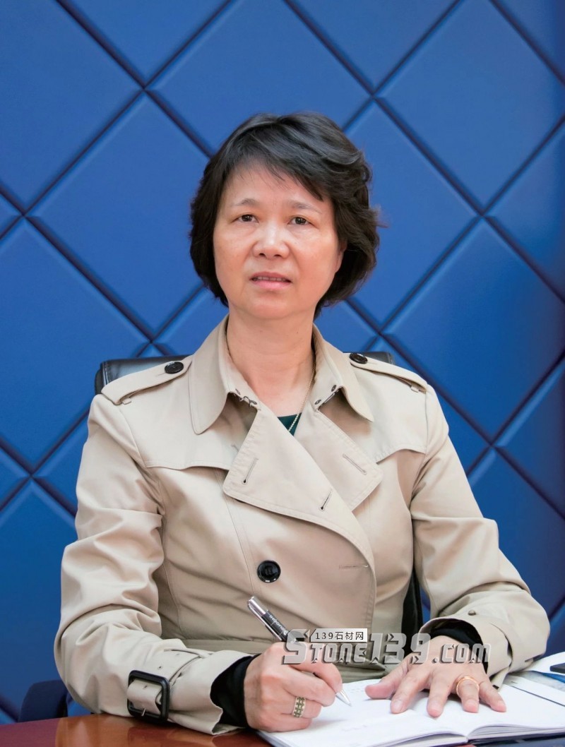 順發(fā)石業(yè)18年，全面復(fù)興白與奢的石代