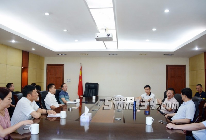 南安市政府與中國(guó)新興礦化簽署戰(zhàn)略合作，共同構(gòu)建石材發(fā)展新藍(lán)圖