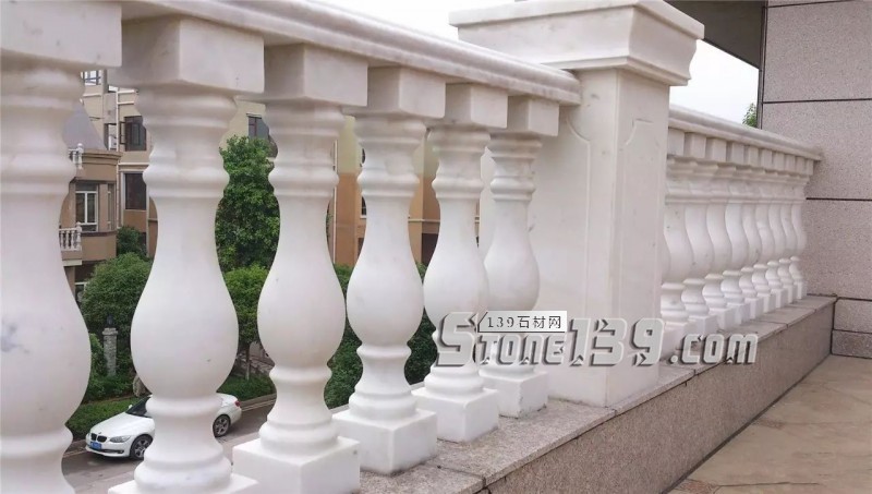 石材欄桿石柱，彰顯現(xiàn)代建筑裝飾的魅力