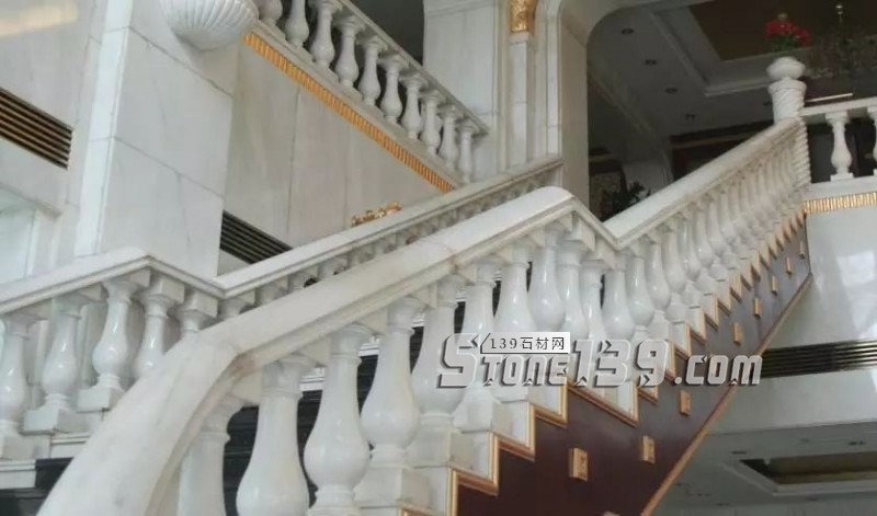 石材欄桿石柱，彰顯現(xiàn)代建筑裝飾的魅力