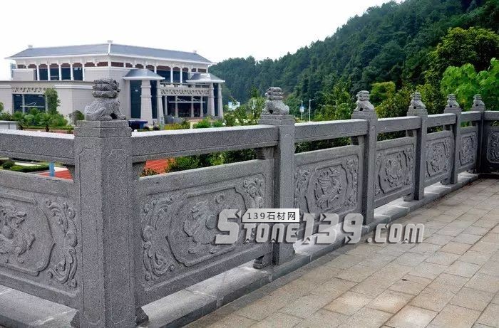 石材欄桿石柱，彰顯現(xiàn)代建筑裝飾的魅力