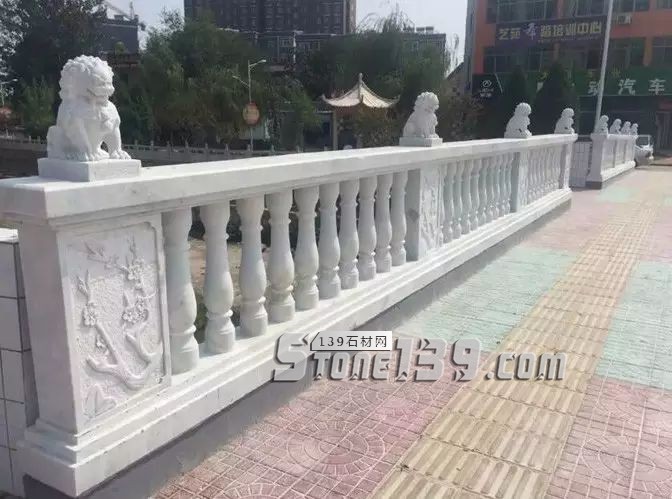 石材欄桿石柱，彰顯現(xiàn)代建筑裝飾的魅力