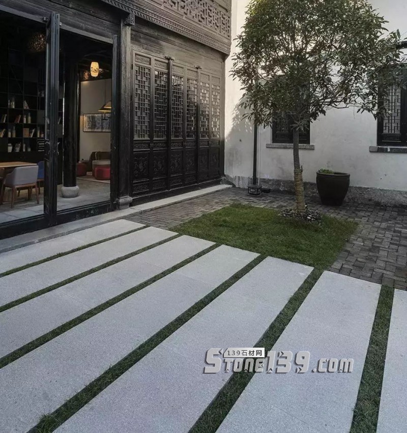 創(chuàng)意景觀設計，石材嵌草鋪裝惹人醉
