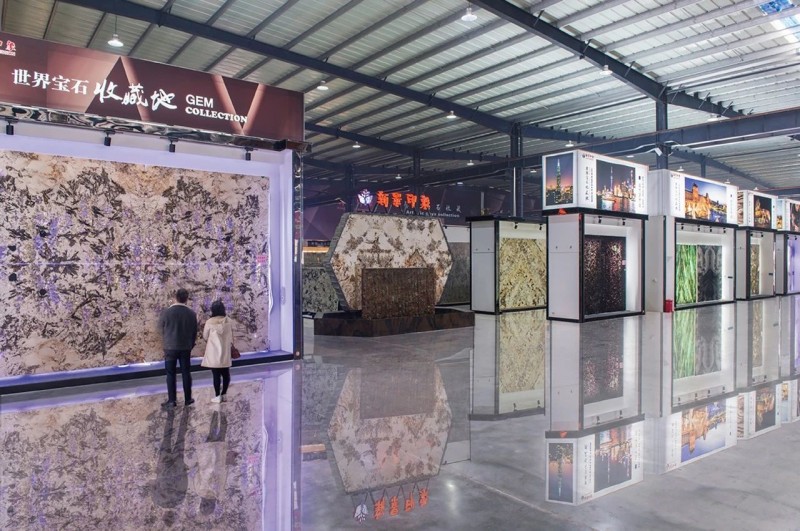 【新景石業(yè)】印象石畫館告訴你一個(gè)石材背景墻大賣的秘密