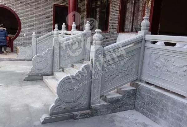 天然石材欄桿介紹及安裝方法和注意事項(xiàng) 石材欄桿
