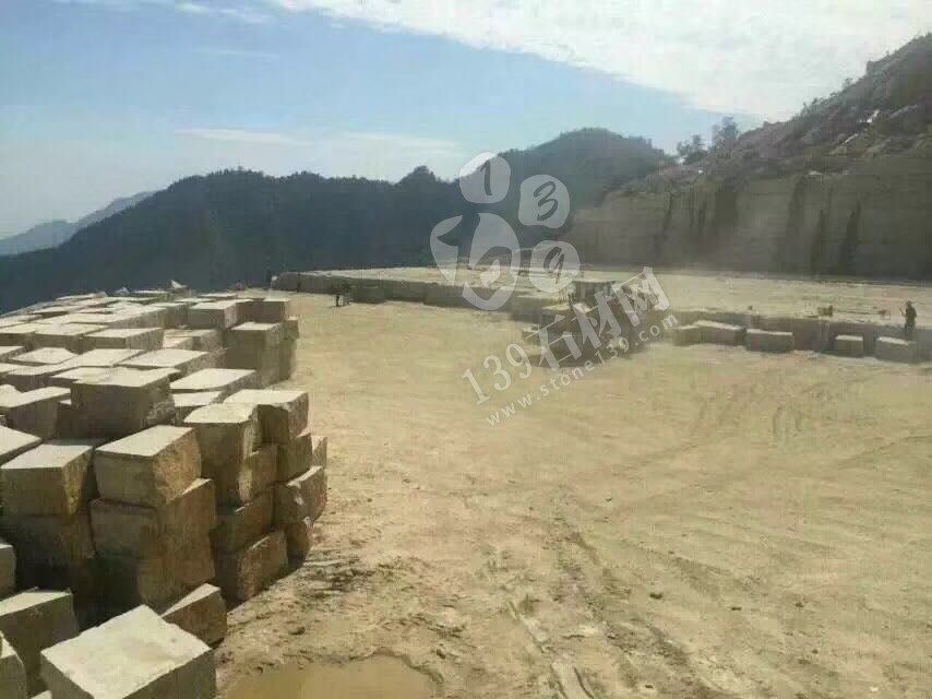 江西宏宇礦業(yè)主營(yíng)江西新卡麥、加多利金（菊花黃）花崗巖
