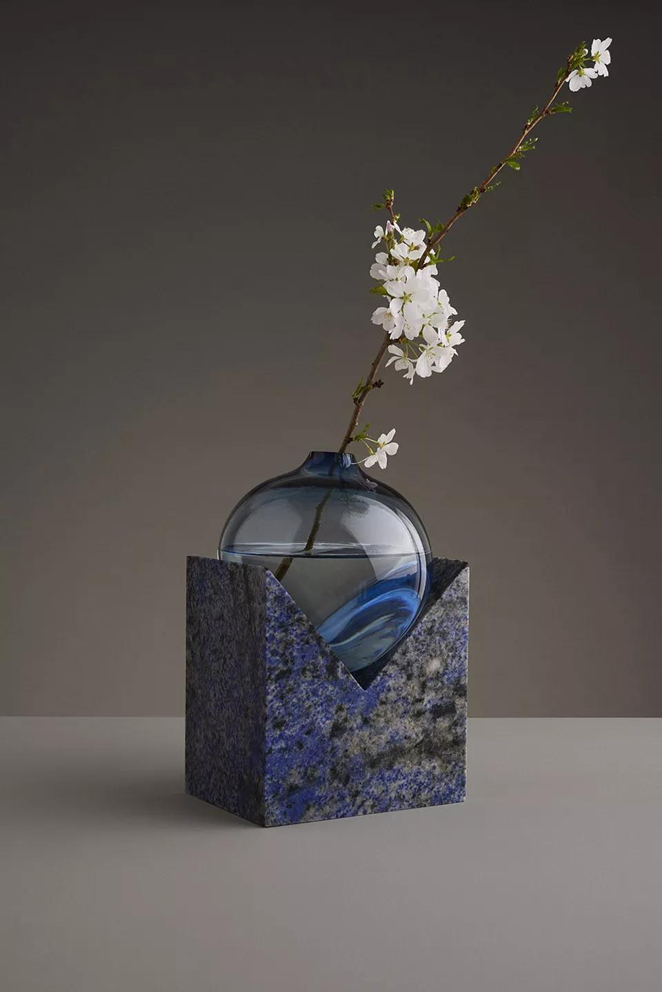 玻璃&石材花瓶：一枝花、一顆石、一種品味