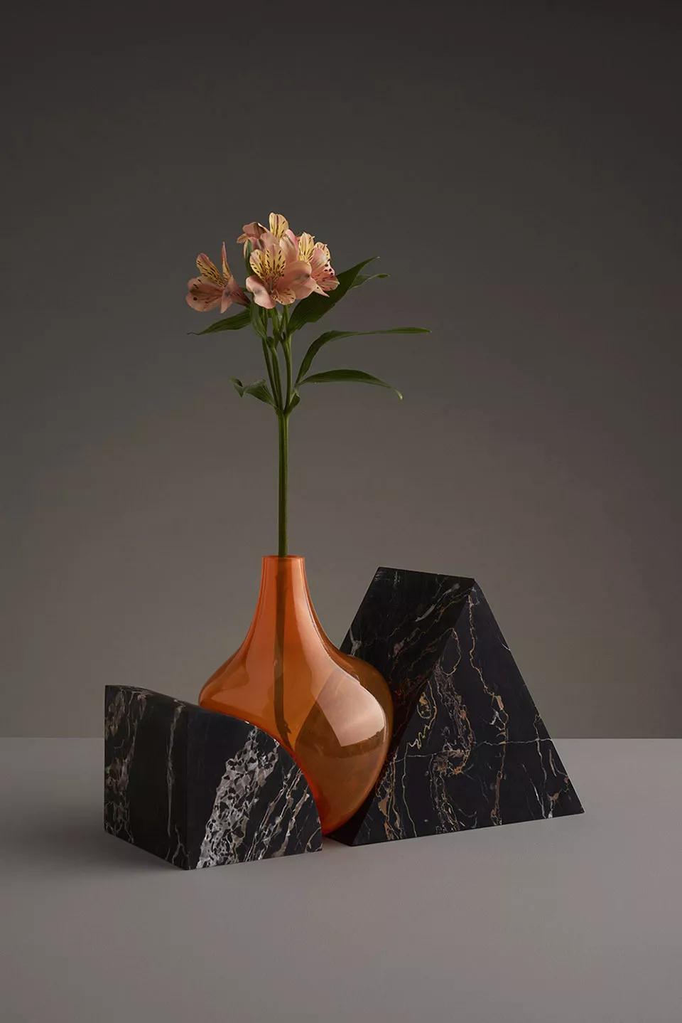 玻璃&石材花瓶：一枝花、一顆石、一種品味