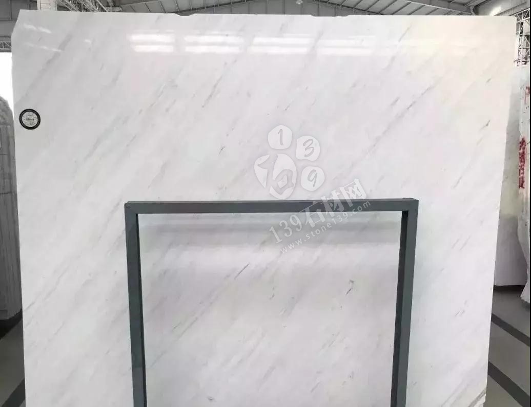 雪花白 雅士白 爵士白 魚肚白 中花白等白色大理石的養(yǎng)護知識