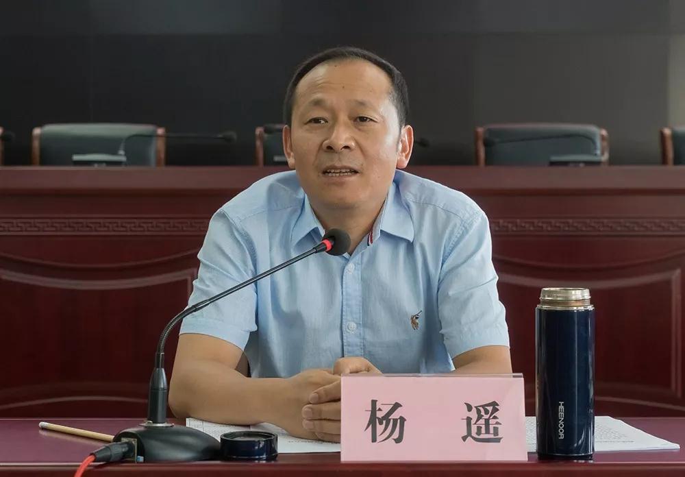 麻城市支持保障民營經(jīng)濟持續(xù)健康發(fā)展。石材產(chǎn)值達222.6億元，撐起麻城市工業(yè)經(jīng)濟“半壁江山”。