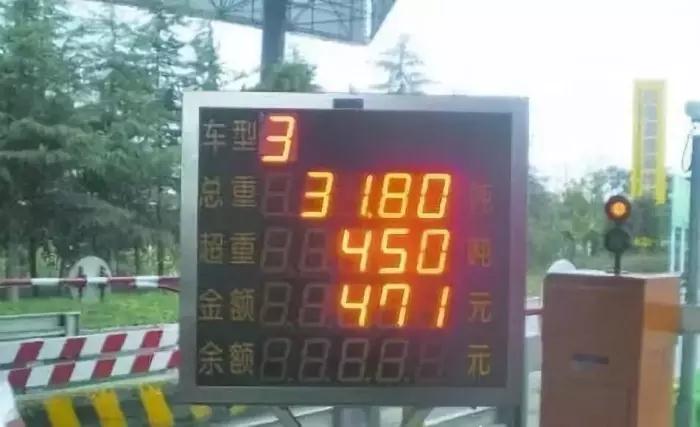 大半個(gè)中國(guó)嚴(yán)查貨車(chē)超載，石材運(yùn)輸價(jià)格齊漲！