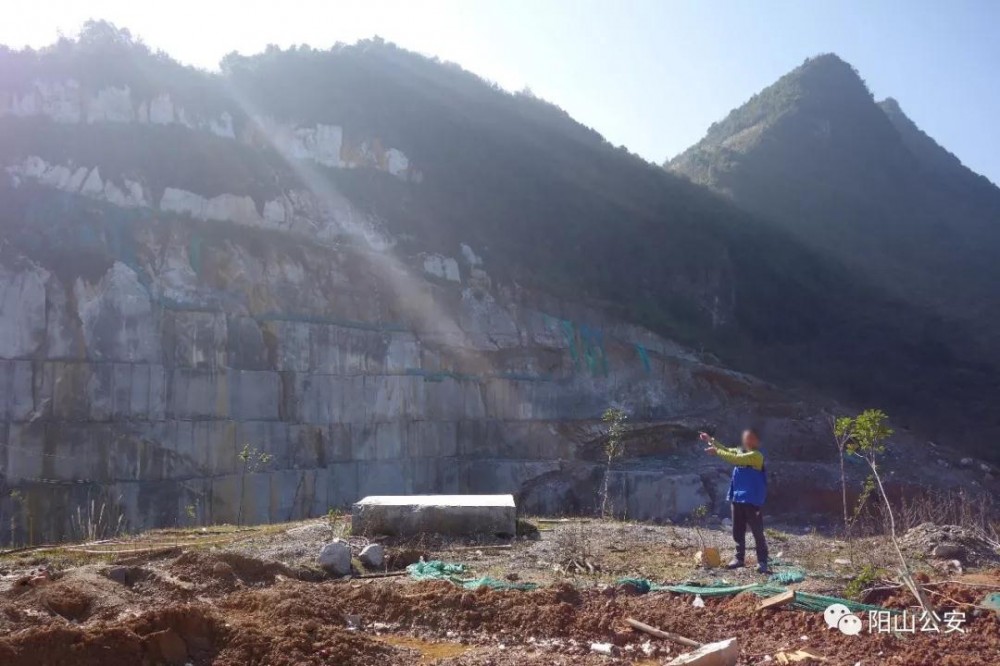 廣東清遠陽山破獲一宗非法采（石材）礦案，涉案金額達800多萬！