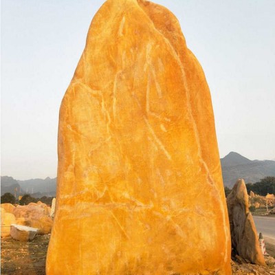 供應(yīng)黃蠟石、大型景觀石、景觀石、 園林石、廣東黃蠟石火熱促銷