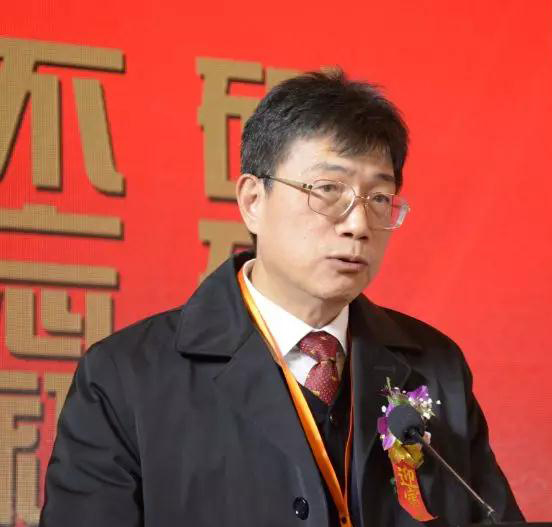 華輝石材股份董事長王清安當(dāng)選全國工商聯(lián)石材業(yè)商會第四屆理事會首任輪值會長