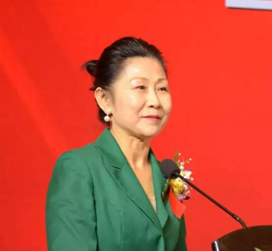華輝石材股份董事長王清安當(dāng)選全國工商聯(lián)石材業(yè)商會第四屆理事會首任輪值會長