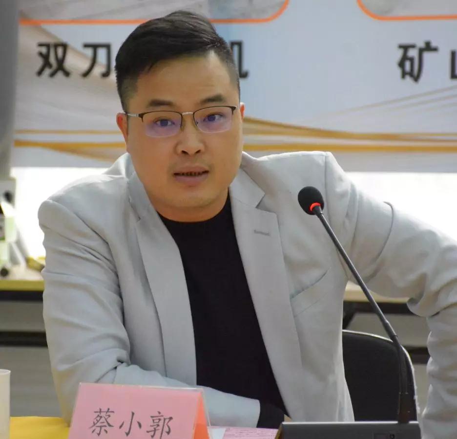 中國石材機(jī)械輔料產(chǎn)業(yè)發(fā)展專家研討會在水頭召開