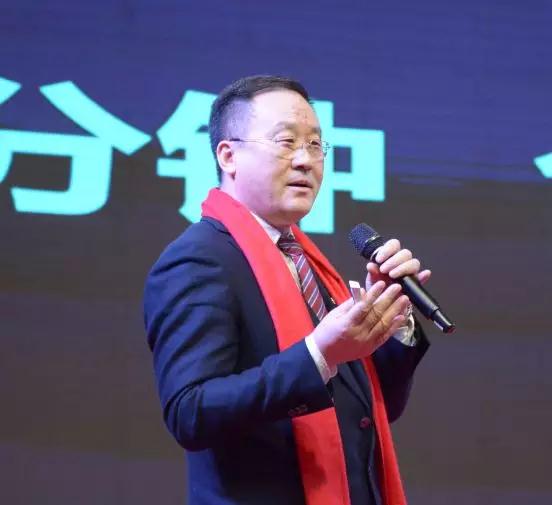 首屆石材機械輔料產業(yè)發(fā)展論壇在福建水頭成功舉行，論道賦能產業(yè)未來新發(fā)展