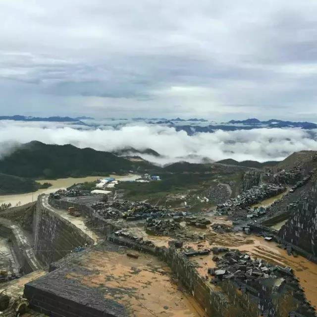長泰縣長調(diào)研吳田礦山(福建芝麻黑G654)整治工作！