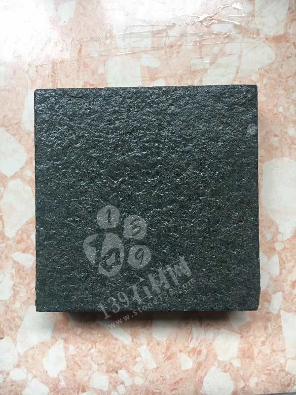 【國(guó)順石材】為您介紹萬(wàn)源青石的主要用途和作用有哪些？