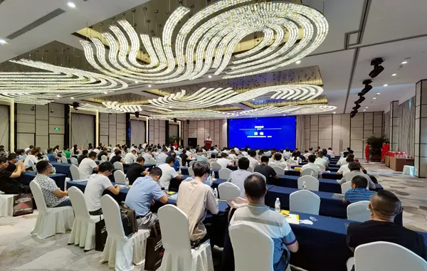 2020中國(guó)長(zhǎng)三角石材工程應(yīng)用和產(chǎn)業(yè)一體化發(fā)展高峰論壇暨第12屆金石獎(jiǎng)?lì)C獎(jiǎng)大會(huì)成功舉行