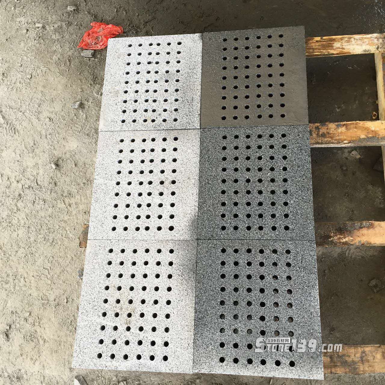 福建芝麻黑（長(zhǎng)泰老礦）石材各種表面及產(chǎn)品展示