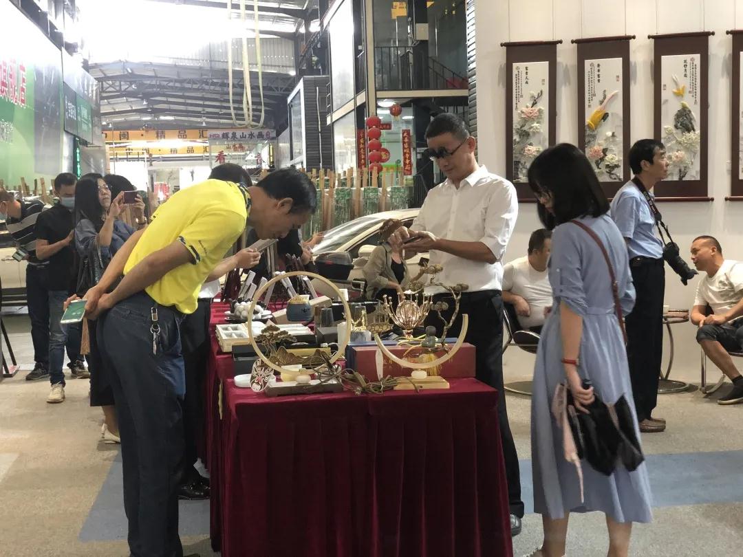石材文化的分享者｜晉江、南安兩地作協(xié)主席與作家蒞臨水頭參觀指導(dǎo)
