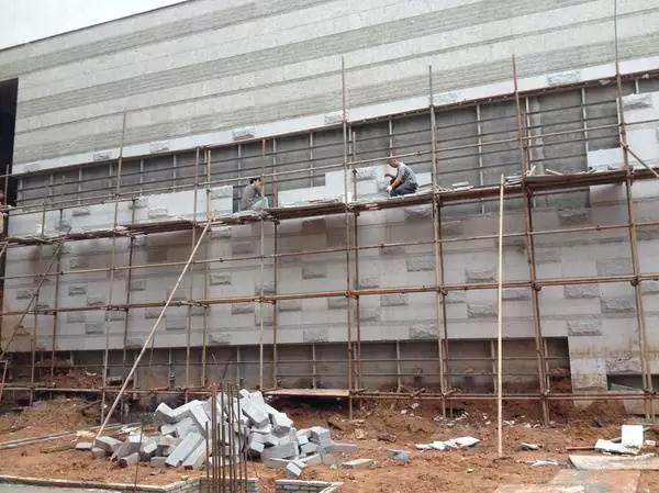 敲黑板：花崗石用于建筑外掛有安全隱患嗎？