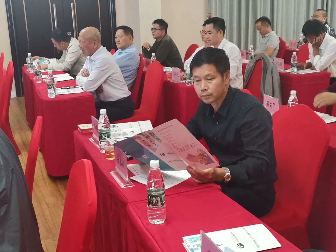 中國花崗石數(shù)字選材（雄安）中心專場石材推薦會在承德、岑溪成功舉辦