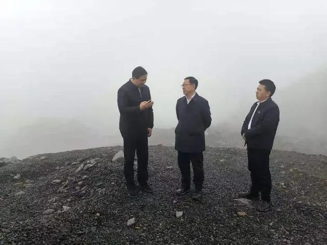 貴州錦屏縣委書記調研石材產業(yè)發(fā)展工作
