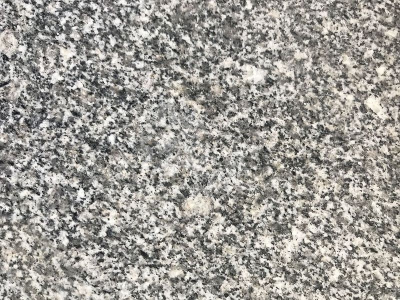 【水頭鵬昌石業(yè)鑫泰石材廠】主營(yíng)惠安617，芝麻灰，芝麻白，芝麻黑花崗巖