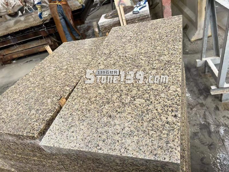 看石材老司機(jī)教您如何挑選江西新卡麥花崗巖產(chǎn)品