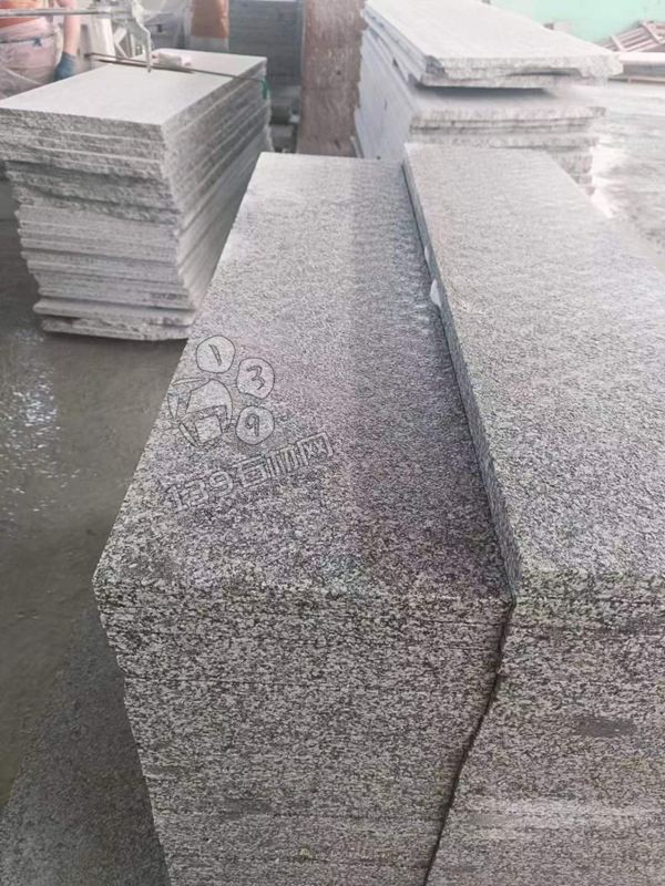 陜西芝麻灰(深灰麻)花崗巖